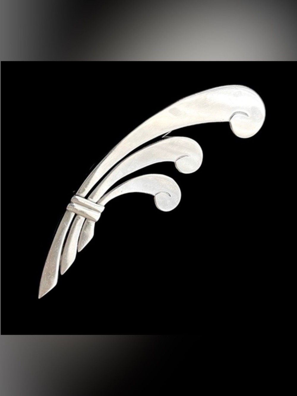 Authentic Vintage Antonio Pineda Signed 52g Taxco sterling silver brooch